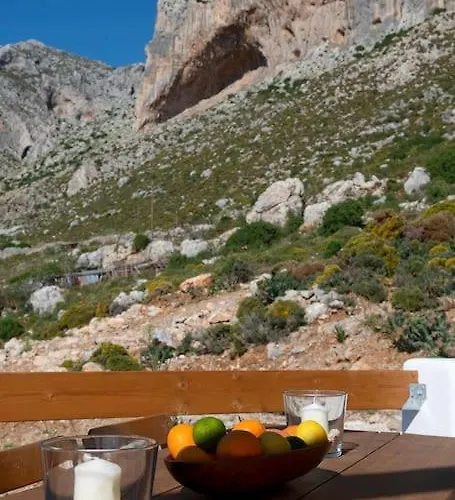 فيلة Kalydna Myrties